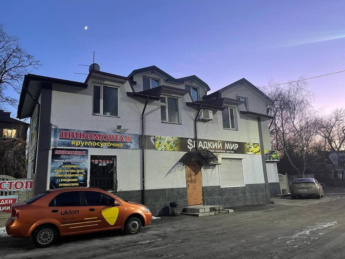 Pitstop Motel Kamianske Extérieur photo